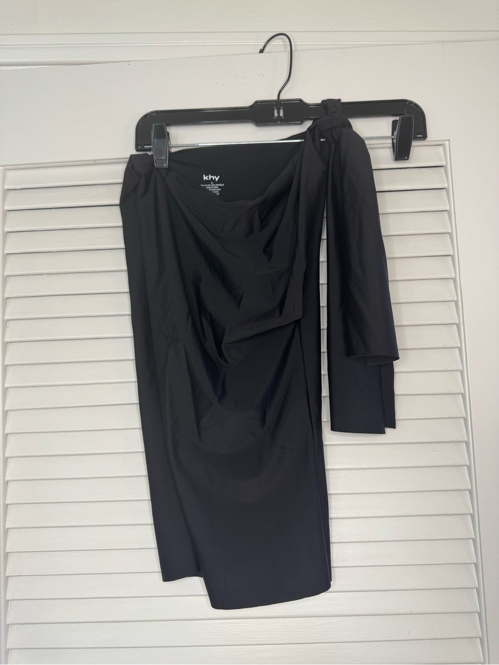 khy Black Stretch Top - One-Shoulder Design